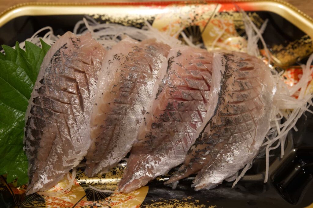 アジ（鯵）：5～8月