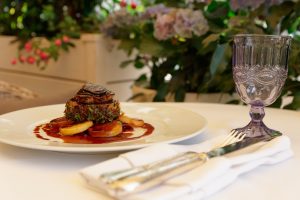 フランス料理のマナーや服装を解説！フレンチレストラン特有の注意点