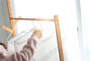 医師監修：部屋の乾燥対策9選！寝るときに手軽にできる対策も