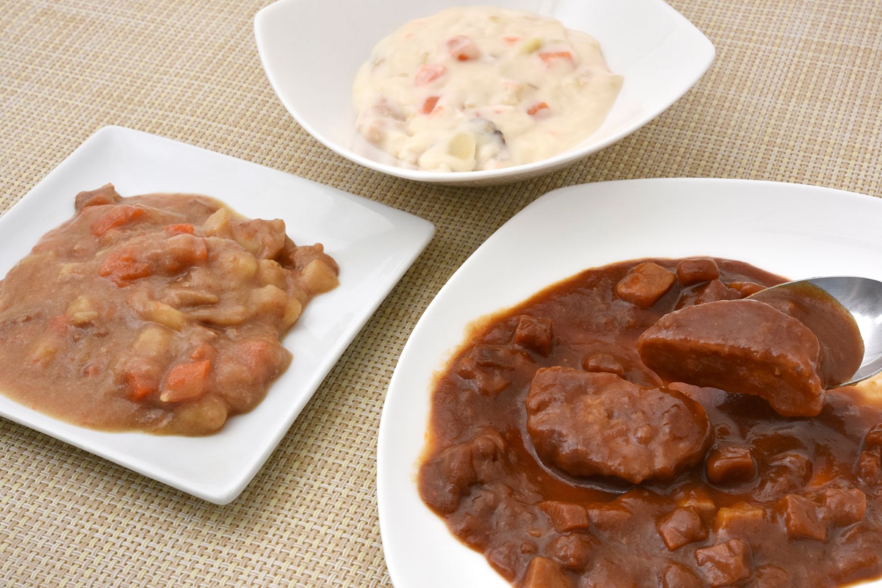 レトルト食品