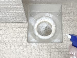 【お掃除スペシャリスト監修】お風呂の排水溝の掃除方法は？清潔に保つコツも