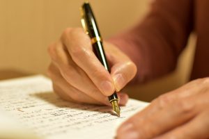 【例文あり】お歳暮のお礼状の書き方は？相手別に気持ちが伝わる一言も紹介