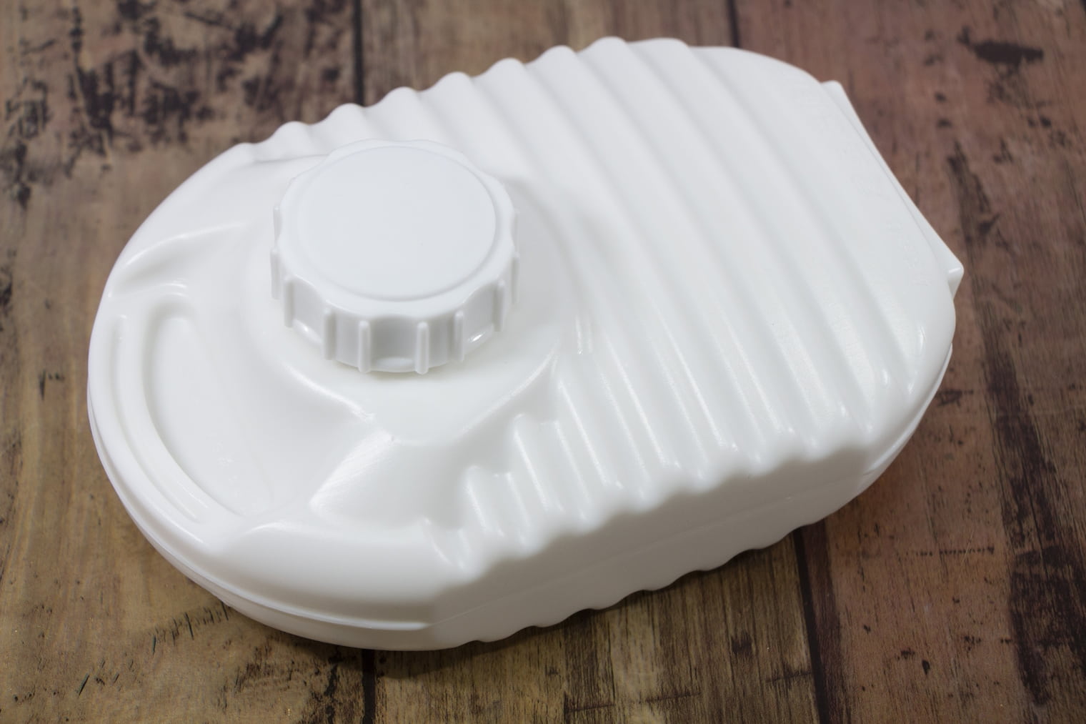 プラスチック製の湯たんぽ