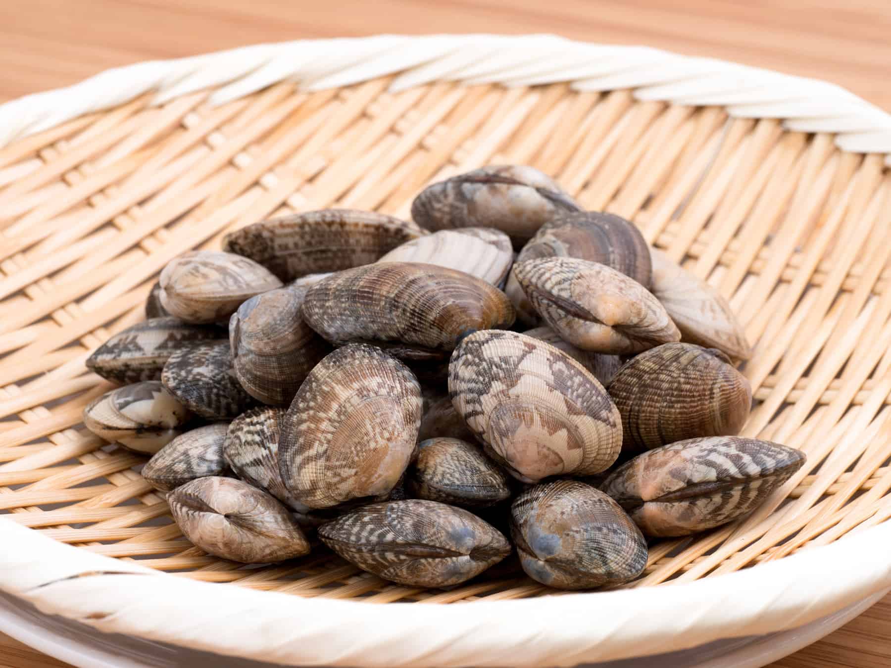 あさり（浅蜊）：3～5月