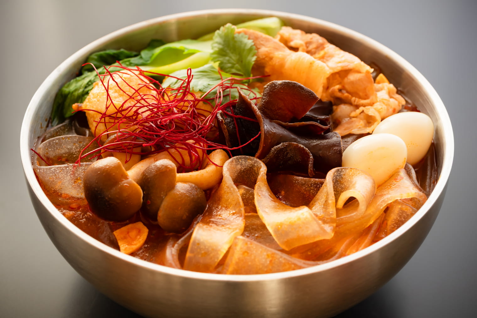 麻辣湯鍋(マーラータン鍋)