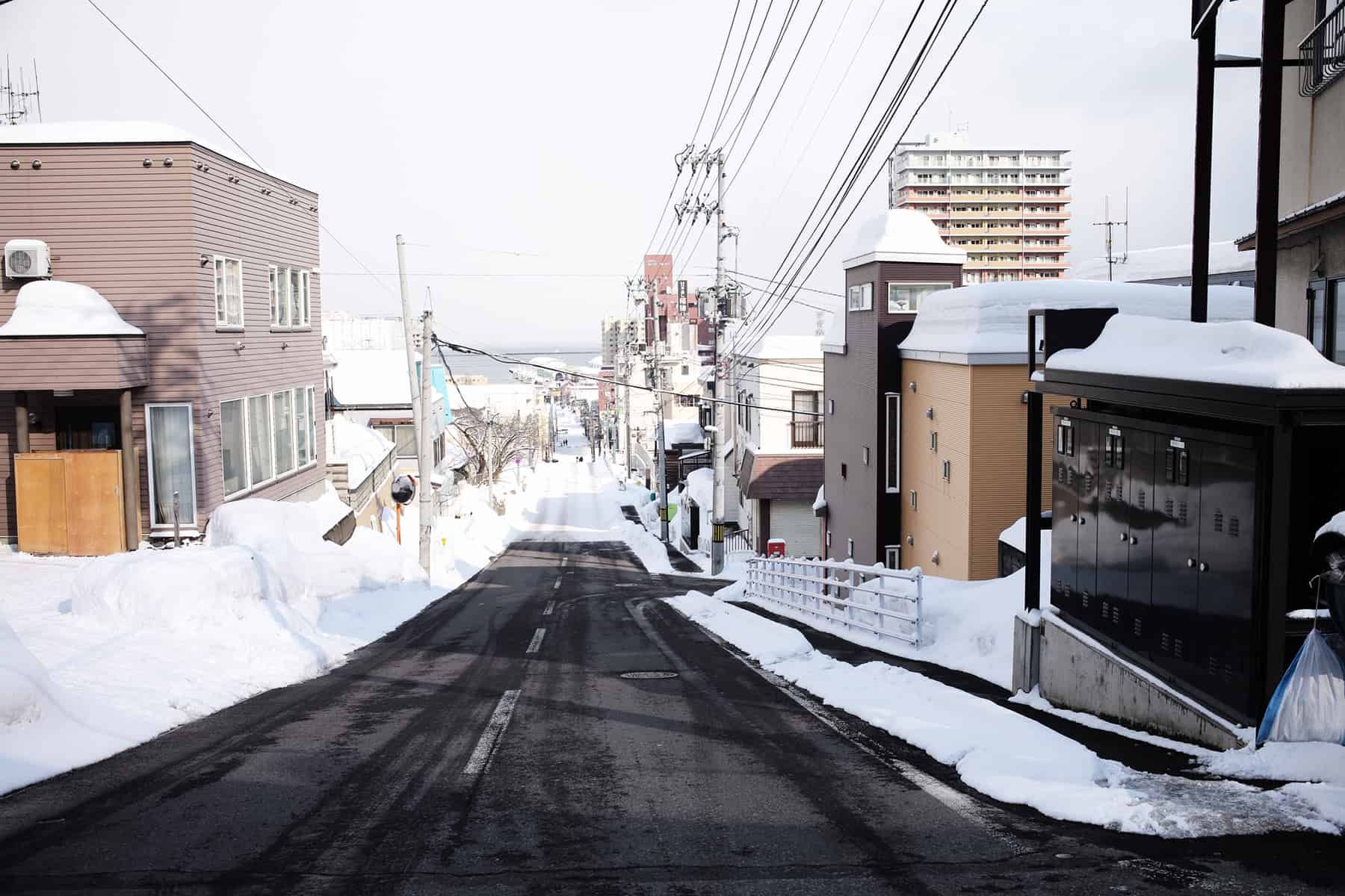 雪が積もった風景