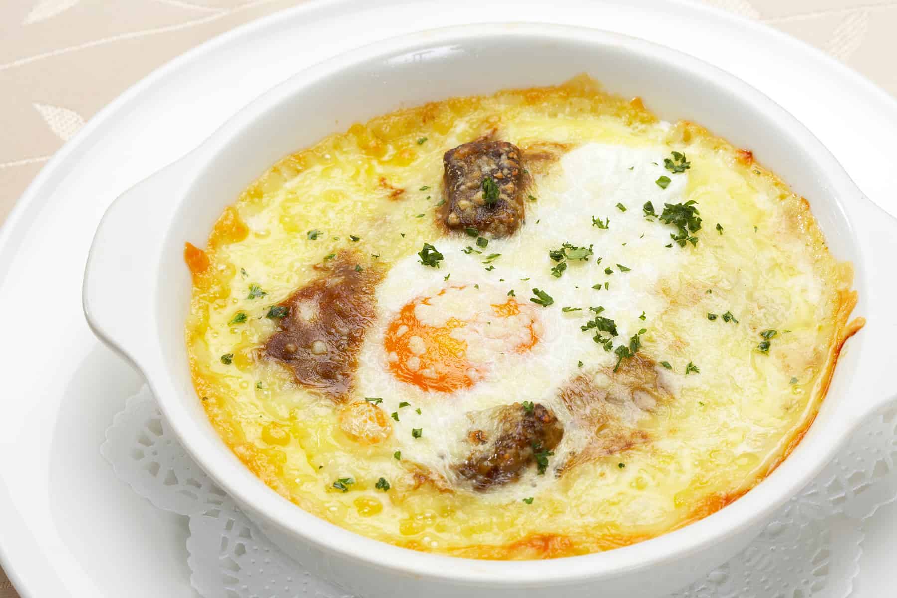 トースターで作るカレードリア(卵のせ)