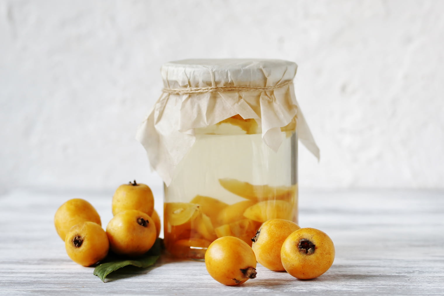 びわのコンポート