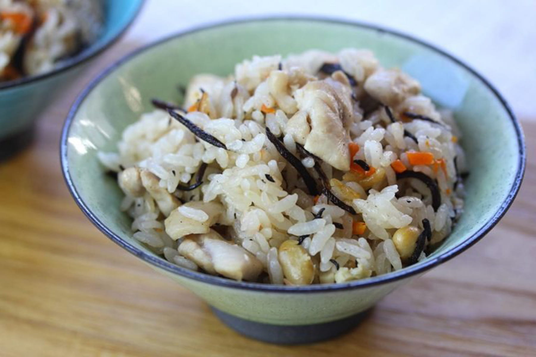 鶏肉と大豆とひじきの炊き込みご飯